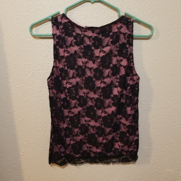 Top - Picture 2 of 2